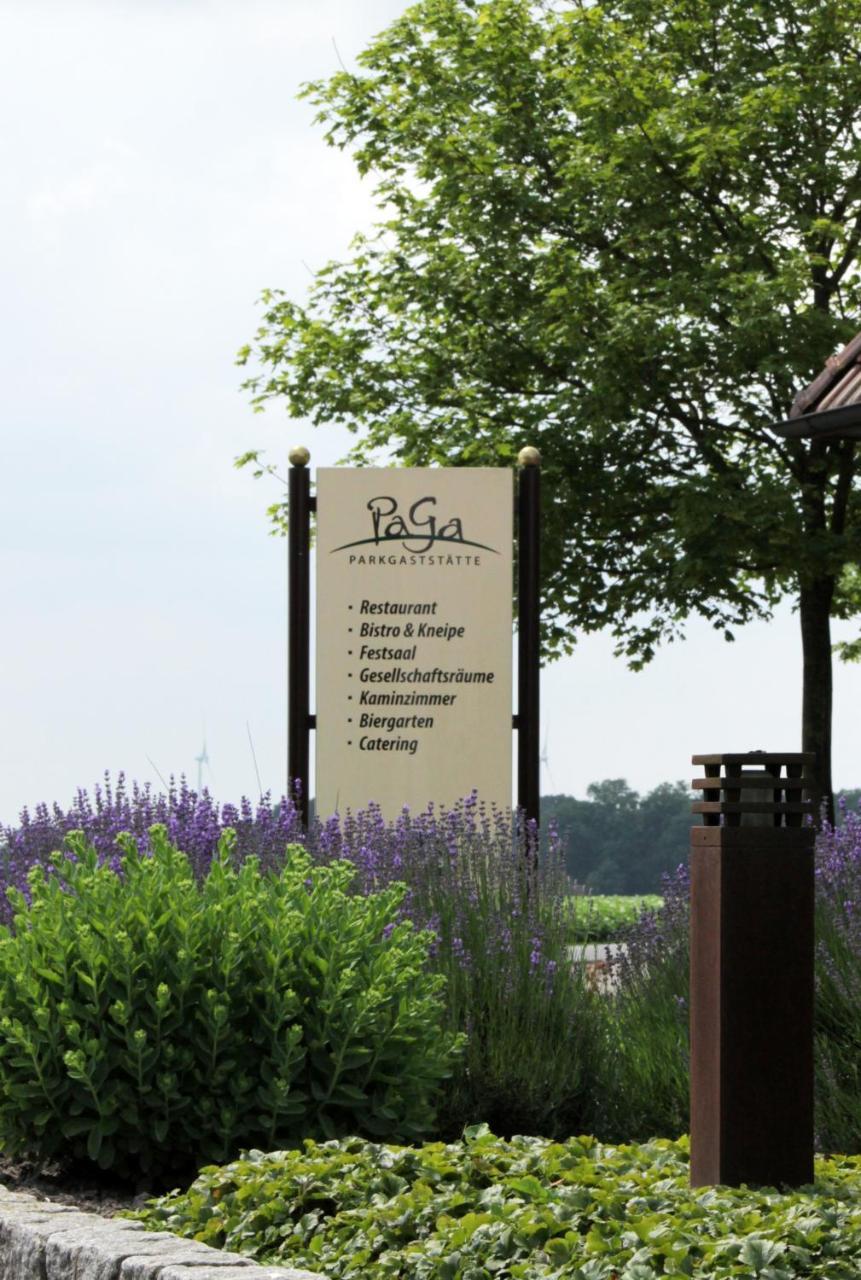 Paga - Parkgaststaette Hotel Ehrenburg ภายนอก รูปภาพ