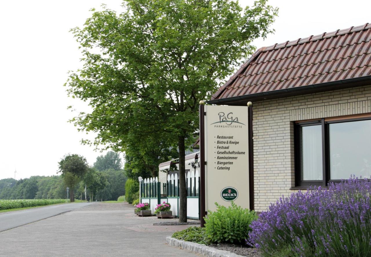 Paga - Parkgaststaette Hotel Ehrenburg ภายนอก รูปภาพ